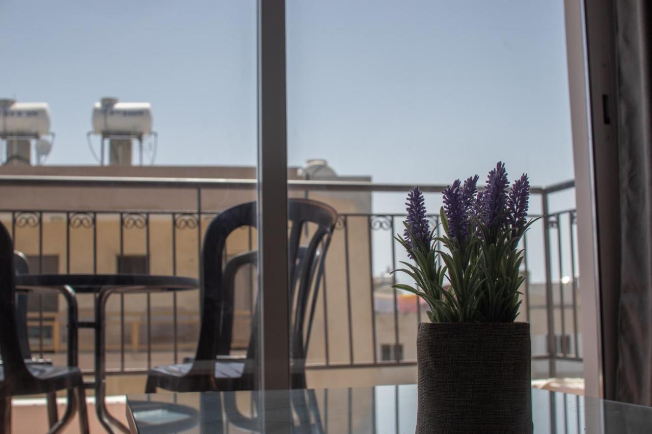 Amelia Two Bedroom Apartment - 202 Пафос Екстериор снимка